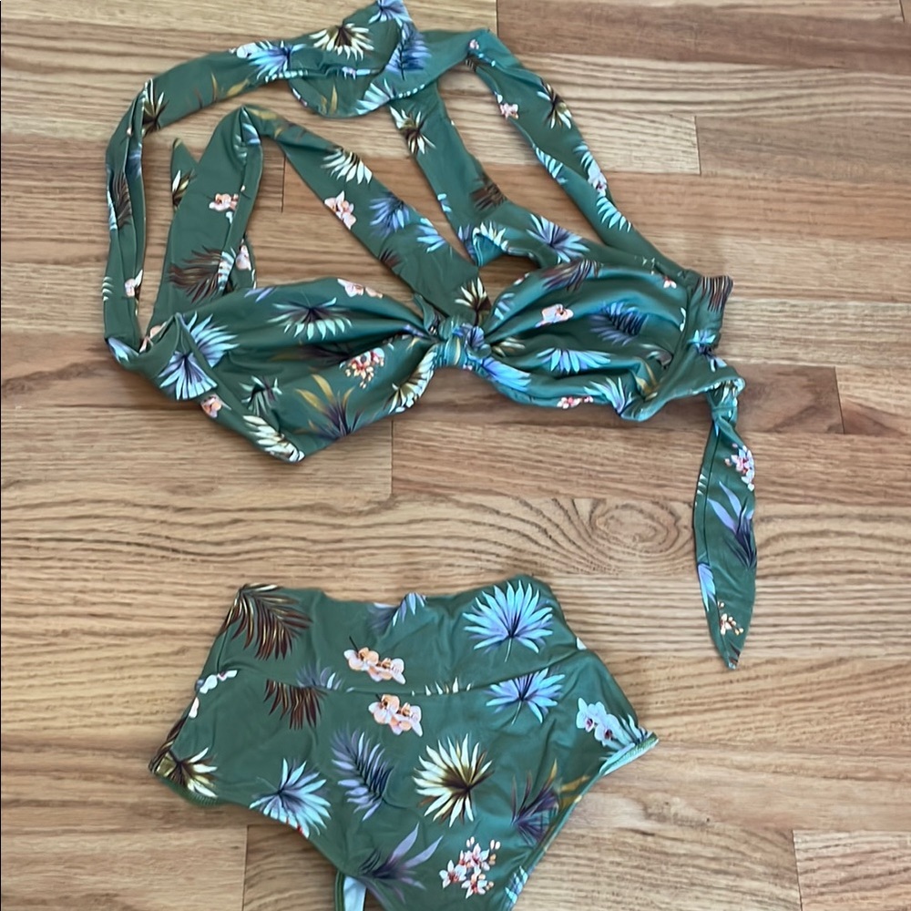 Montce Green Floral Bikini Set